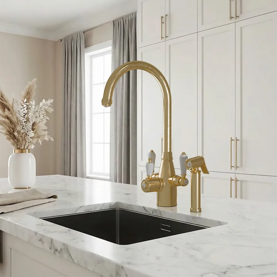 Fohen Tate + Spray 3-in-1 in Brushed Brass